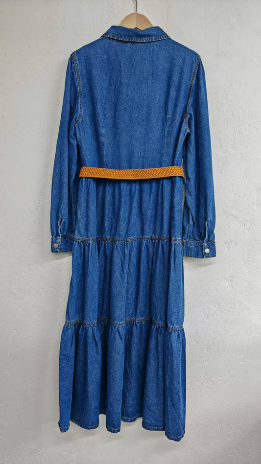 Long-sleeved denim dress
