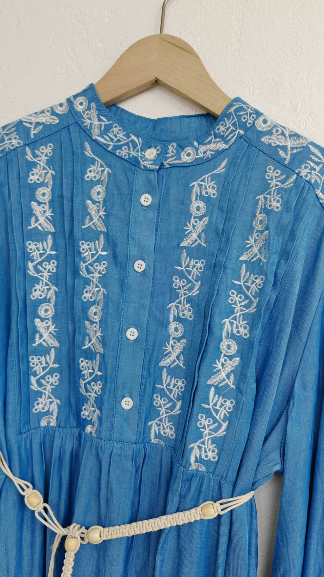 Long-sleeved denim dress