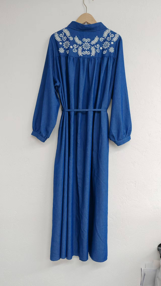 Long-sleeved denim dress