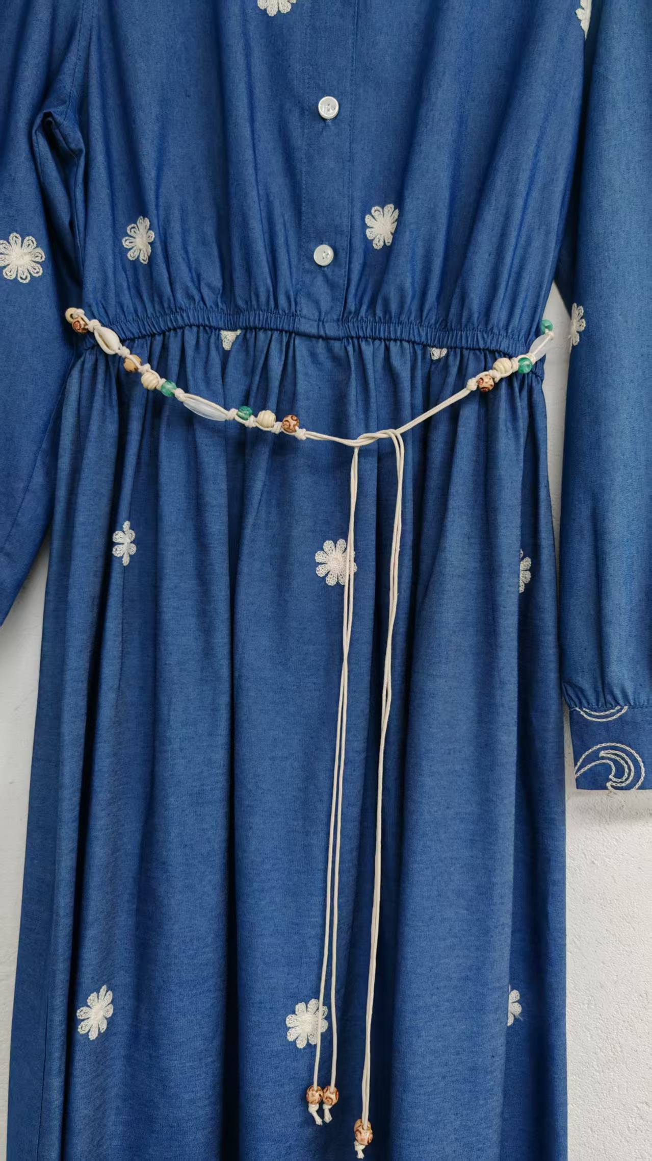 Long-sleeved denim dress