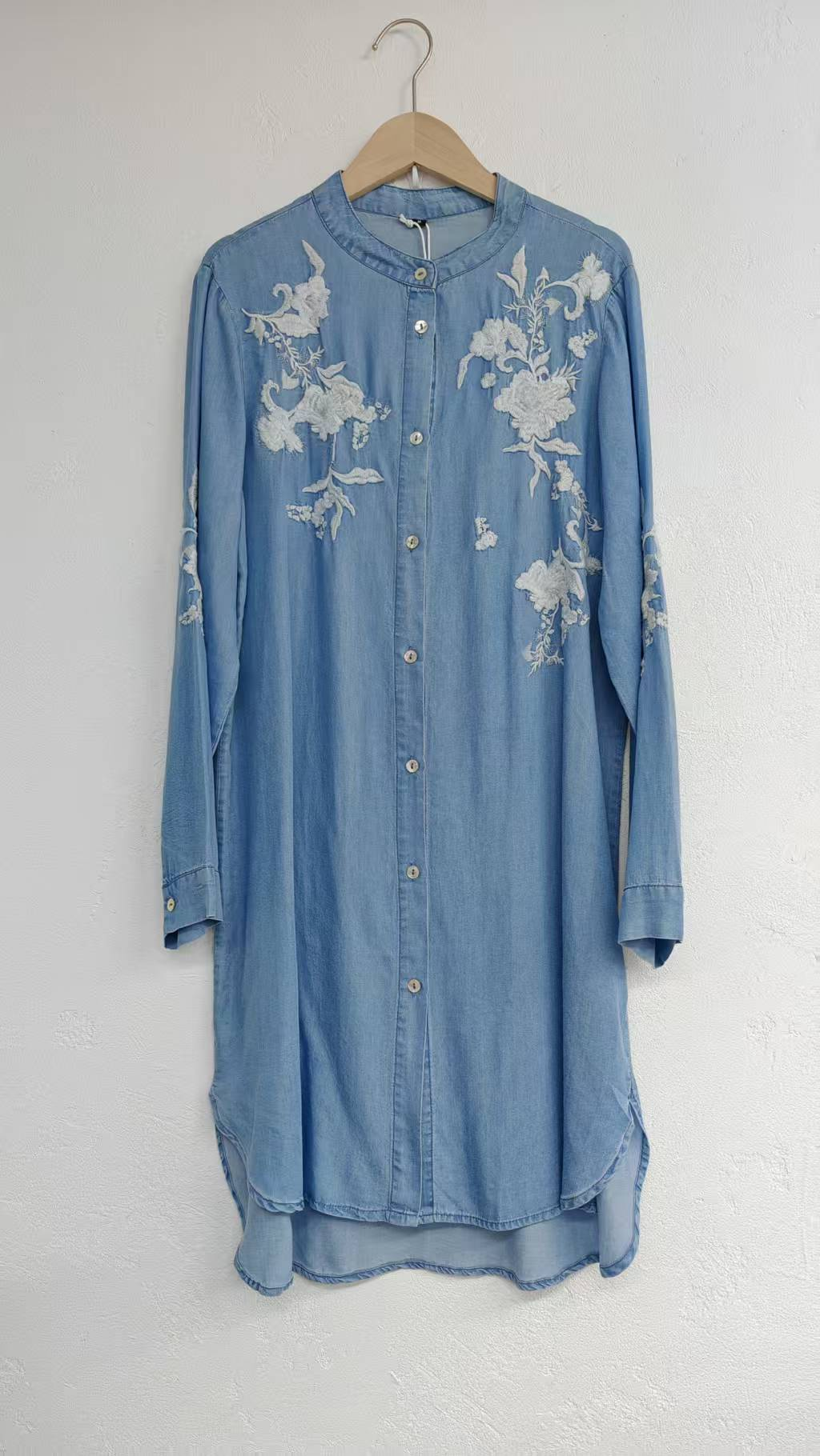 Long-sleeved denim dress