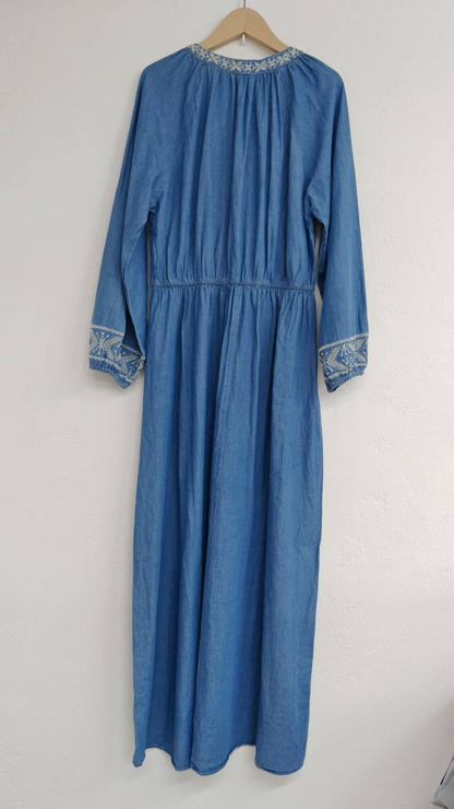 Long-sleeved denim dress