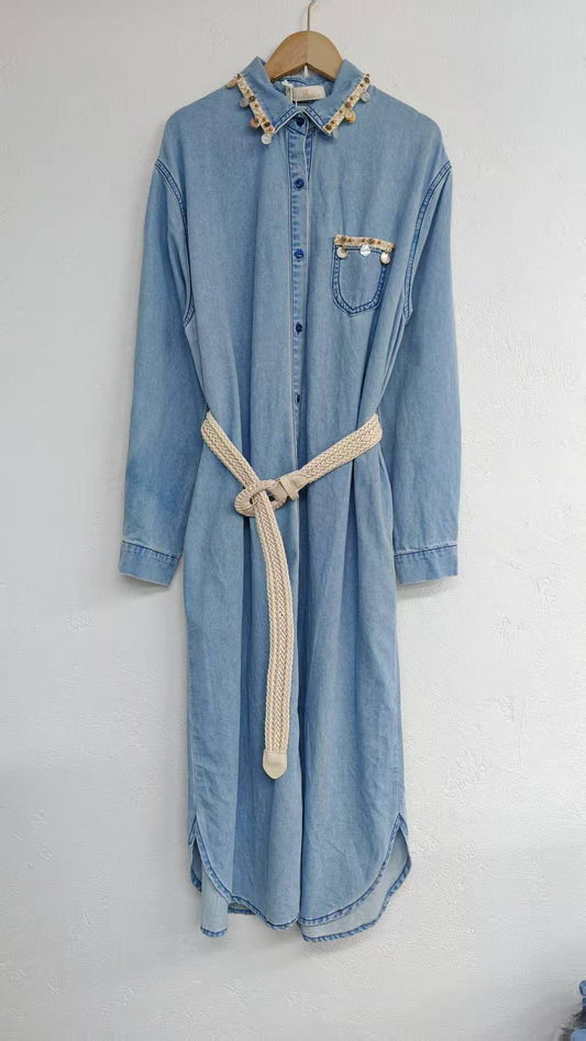 Long-sleeved denim dress