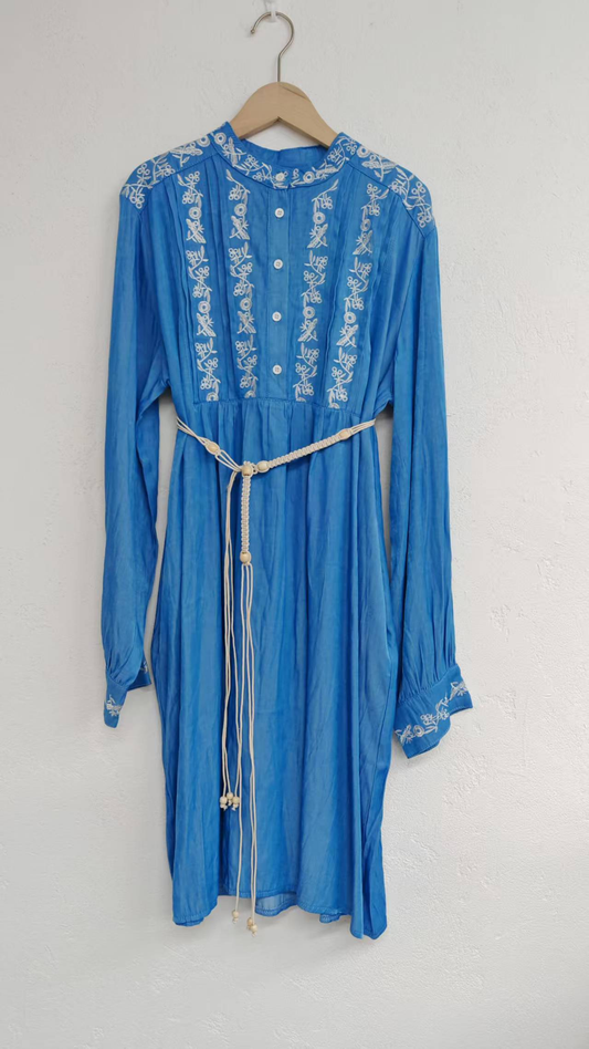 Long-sleeved denim dress