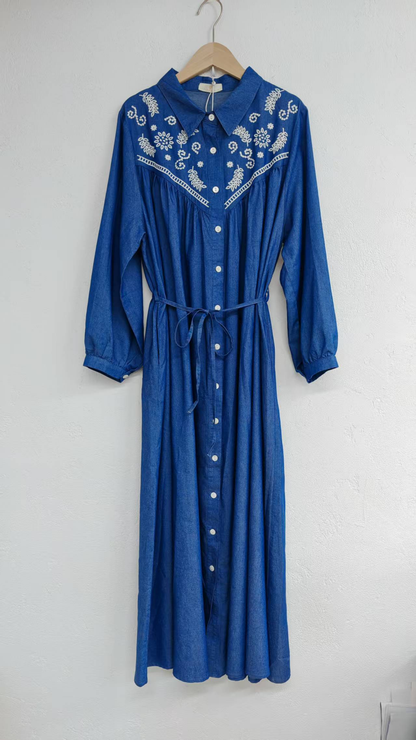 Long-sleeved denim dress