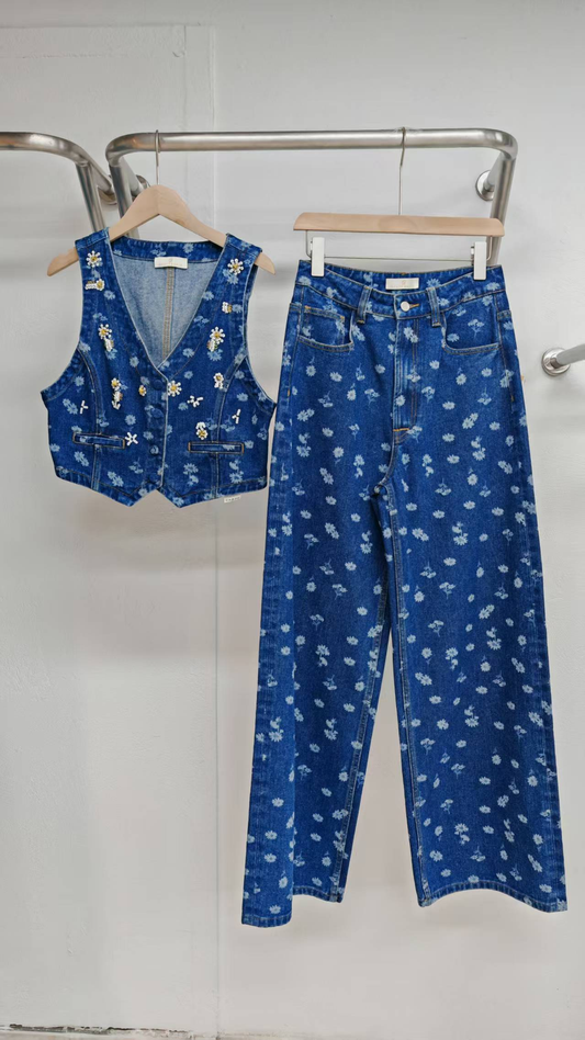 Jeans suit