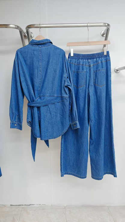 Jeans suit