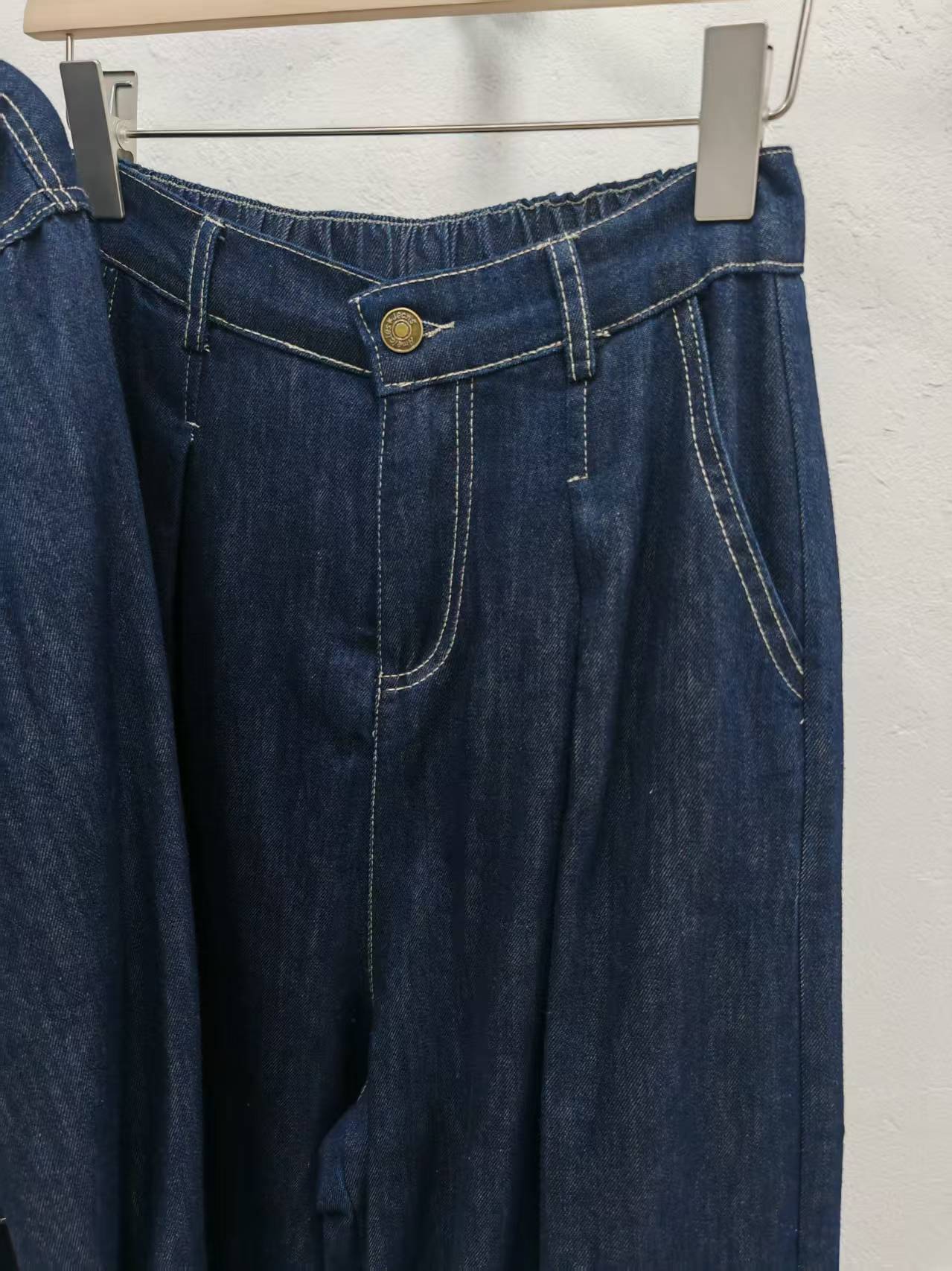 Two-piece set